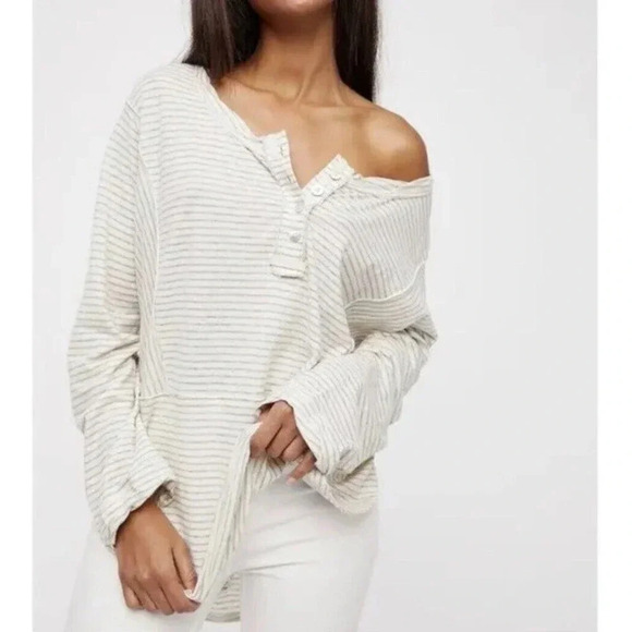 Free People We The Free Hong Kong Striped Henley Top~Relaxed Fit~Small - Picture 1 of 8